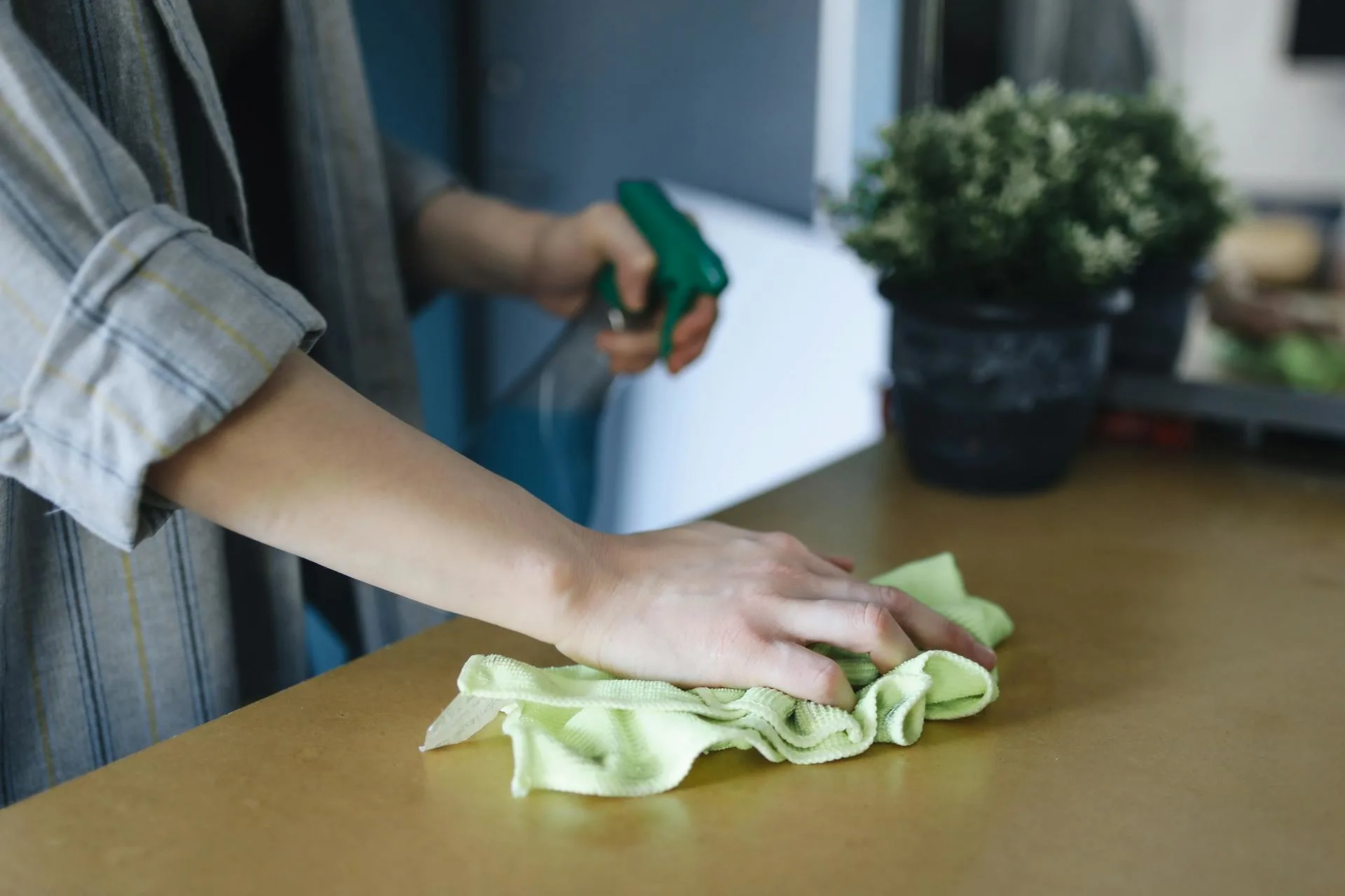 Eco-Friendly Cleaning Practices for Sustainable Buildings